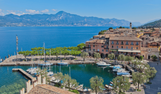Torri Del Benaco Lago Di Garda