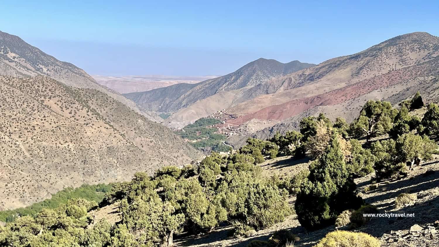 This is a fantastic hiking adventure for all hiking enthusiasts who want to explore the Atlas Mountains in Morocco. We will hike for 9 days through the High Atlas and on the Agadir coastal trails, starting from Imlil and passing through sweeping valleys, rocky mountains, waterfalls, and Berber villages.